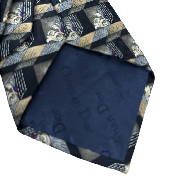 CHRISTIAN DIOR - Menโs Vintage Silk Patterned Tie - Black/ Gold/ Grey - Picture 3 of 4